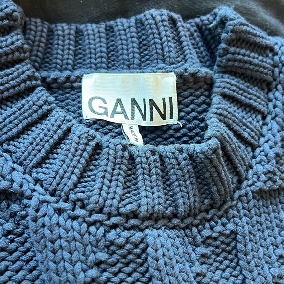 Ganni rope vest in navy size small - Picture 2 of 3